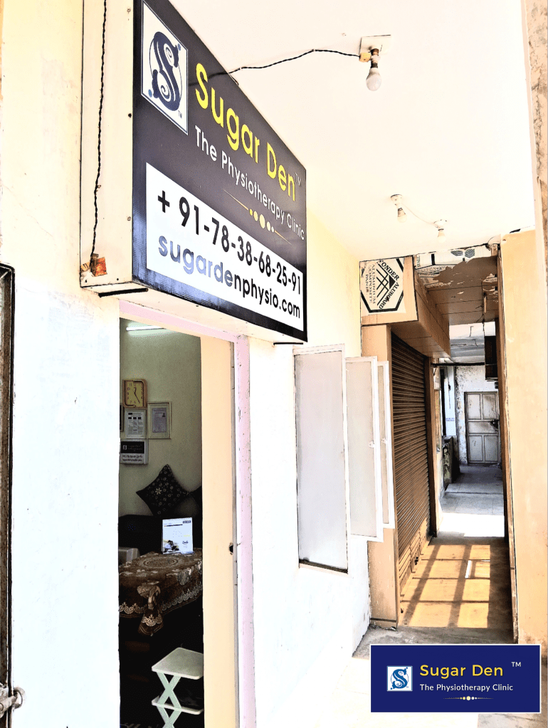 The entrance of Sugar Den- The Physiotherapy Clinic, at DDA Market in Pocket 12, Block C2C, Janakpuri, New Delhi 110058.
